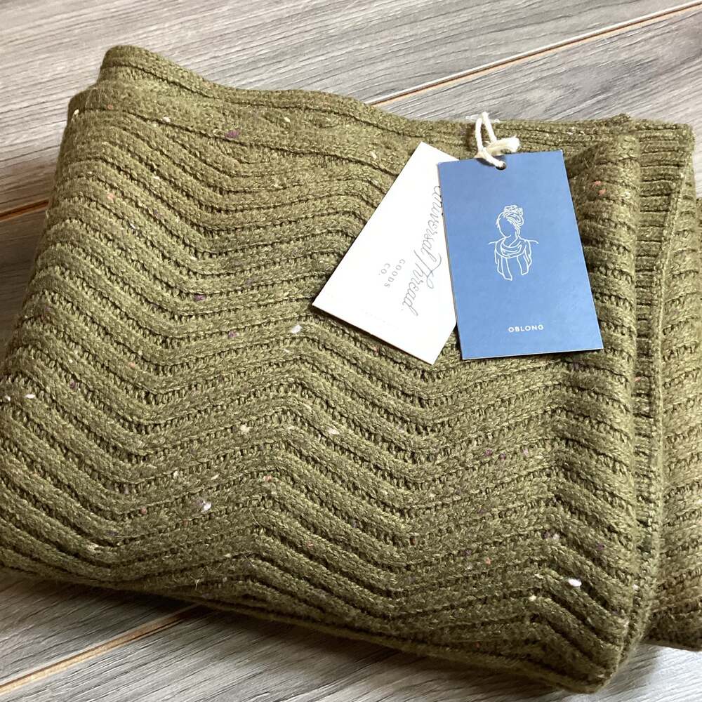 Universal Thread Knit Scarf Oblong Ribbed Wool Blend Olive Green Cozy NWT
